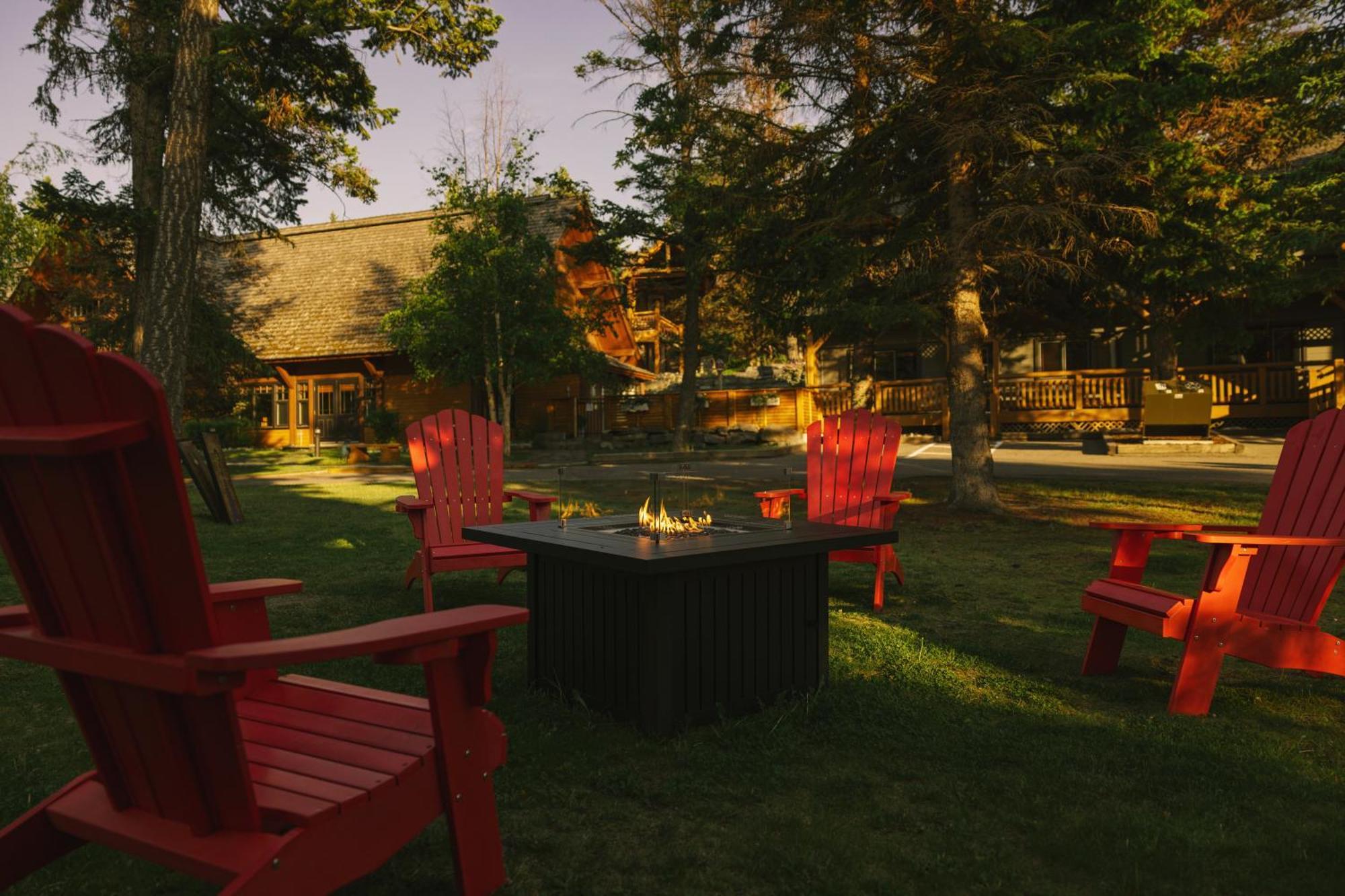 Buffalo Mountain Lodge Banff Exterior foto